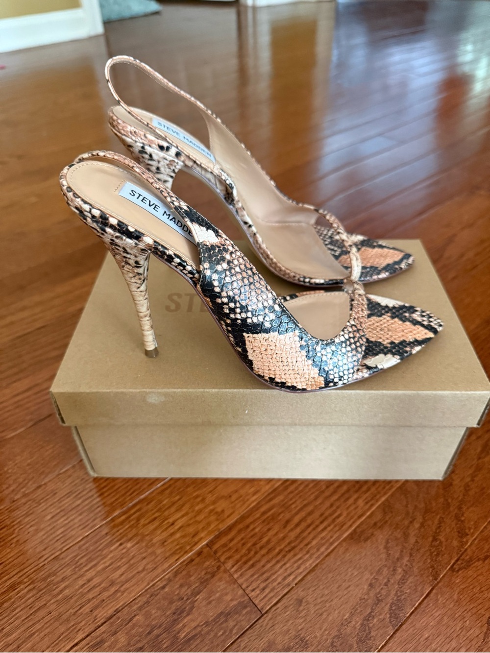 Steve Madden Peach and Black Snake-Print Slingback Heels